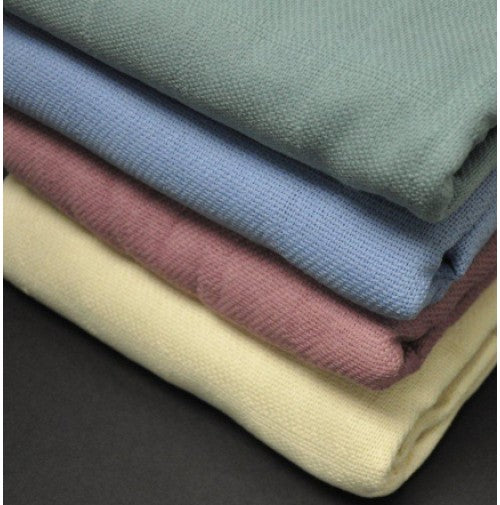 https://textilesdepot.com/cdn/shop/products/NewportSnagFreeBlankets-500x505_9a933150-19ac-4a49-a743-9b1023eef5b4_1200x.jpg?v=1623048938